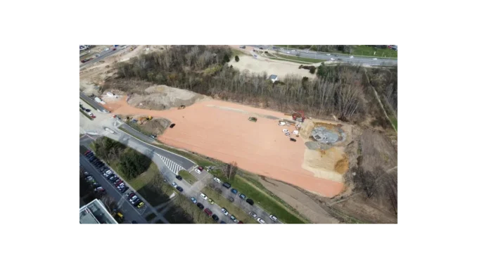 Nový Kaufland v Hradci Králové od HSF System