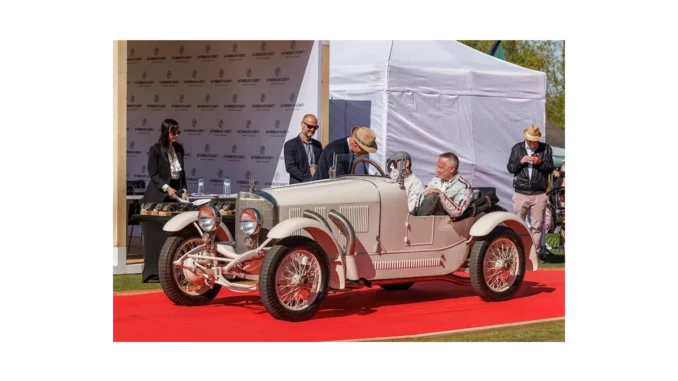 Automobilové klenoty na přehlídce v srdci Prahy