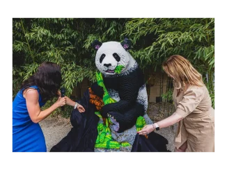 LEGO panda velká zpestří pražskou zoo do konce léta