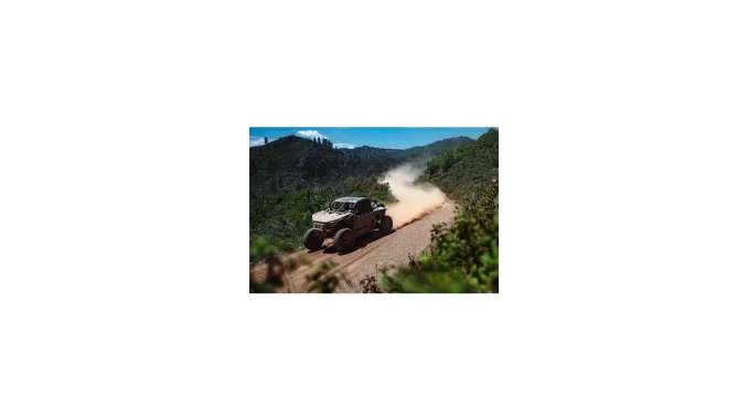 Super Villain SX20T na evropské rallye Hellas Rally Raid