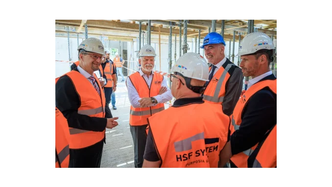 Kostel v Neratovicích: Prezident Pavel na stavbě