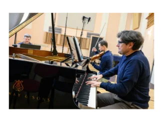 Navona vydává album Josepha Summera s českými umělci
