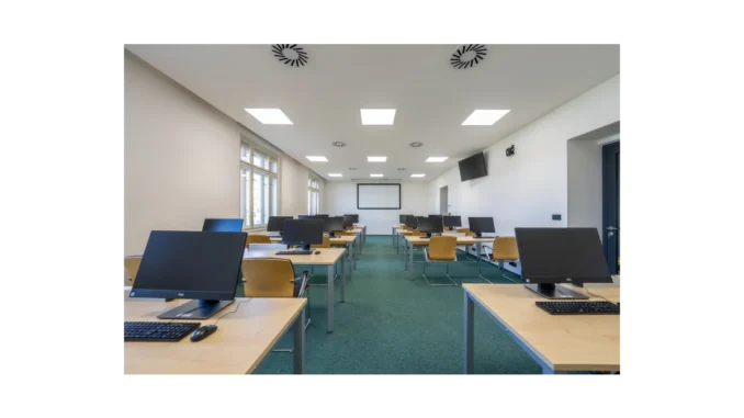 Akademie rozšiřuje kurzy zaměřené na Linux a více